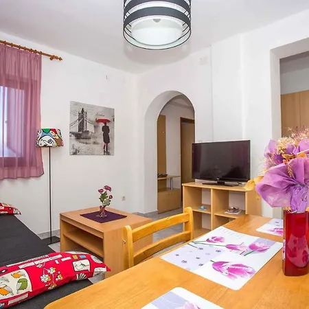 In - Insel Krk 13321 *