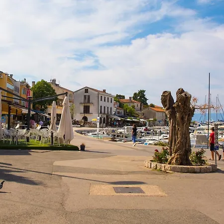 In - Insel Krk 13321 Нивице